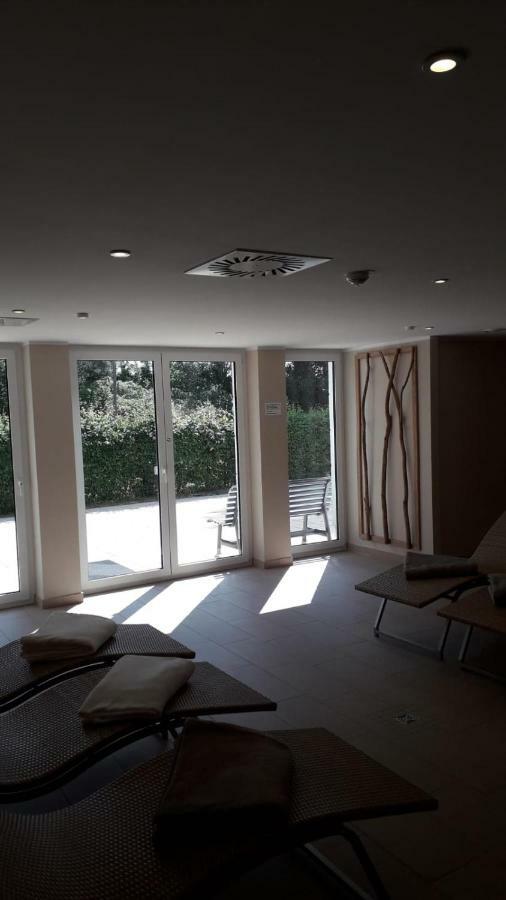 3 Zimmer Ferienwohnung Haus Meeresblick Mit Meerblick A005 Mit Suedterrasse Und Strandkorb Baabe Luaran gambar