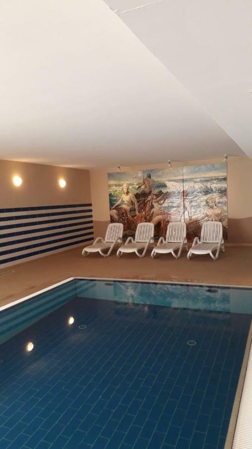 3 Zimmer Ferienwohnung Haus Meeresblick Mit Meerblick A005 Mit Suedterrasse Und Strandkorb Baabe Luaran gambar
