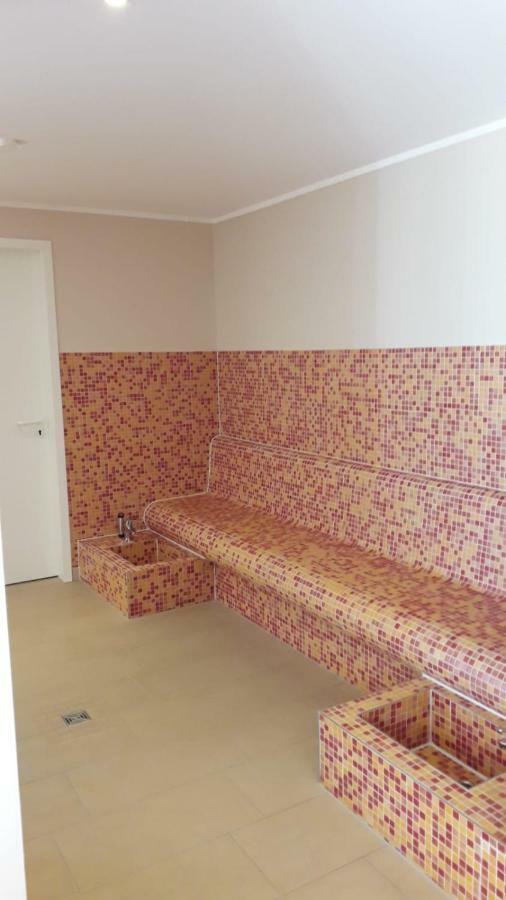 3 Zimmer Ferienwohnung Haus Meeresblick Mit Meerblick A005 Mit Suedterrasse Und Strandkorb Baabe Luaran gambar
